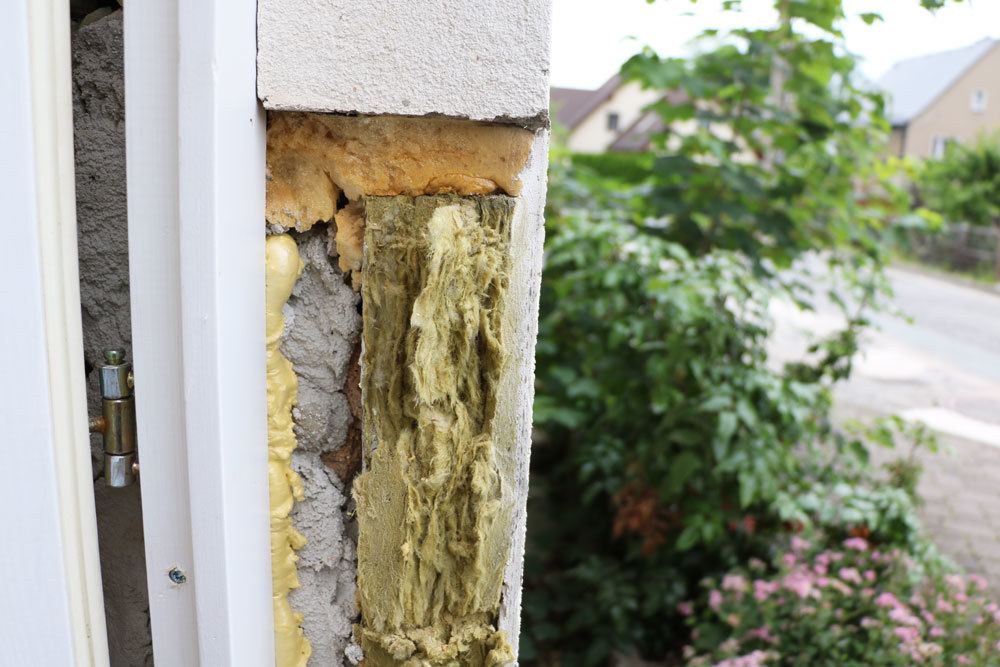 Nido de avispas: lucha contra las avispas detrás del aislamiento de la fachada/ladrillo clinker
