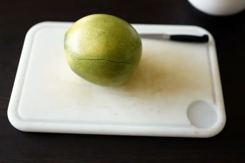 Pelar y cortar el pomelo correctamente